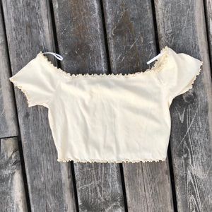 Aritzia Sunday Best Crop Top